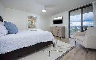 Phoenix Vi 6601 3 Bedroom Condo