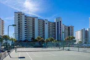 Phoenix Vi 61405 3 Bedroom Condo