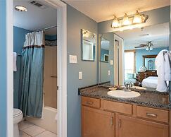 Phoenix Iii 3039 3 Bedroom Condo