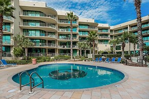 Phoenix On The Bay 1121 1 Bedroom Condo