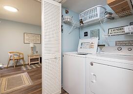 Phoenix East 201 3 Bedroom Condo