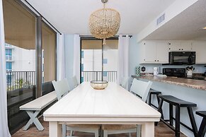 Phoenix East 201 3 Bedroom Condo