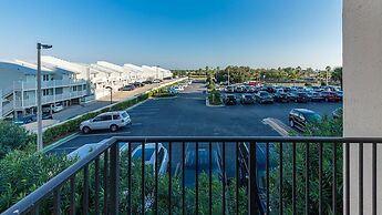 Phoenix East 201 3 Bedroom Condo