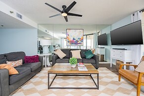 Phoenix East 201 3 Bedroom Condo