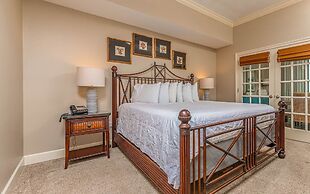 Phoenix West 807 3 Bedroom Condo