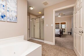 Phoenix West 807 3 Bedroom Condo