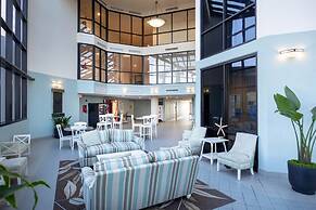 Phoenix Viii 8506 3 Bedroom Condo