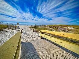 Phoenix Viii 8506 3 Bedroom Condo