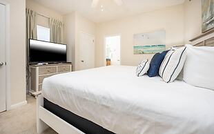 Phoenix Vii 71504 2 Bedroom Condo