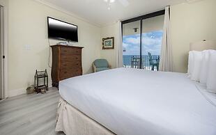 Phoenix Viii 8704 3 Bedroom Condo