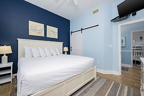 Phoenix V 105 3 Bedroom Condo