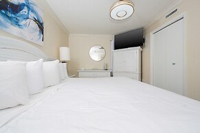 Phoenix Vi 6207 1 Bedroom Condo