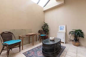 Phoenix East 001 3 Bedroom Condo