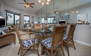 Phoenix East 003 2 Bedroom Condo