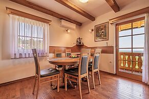 Vineyard Cottage Stepan