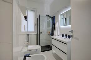 Modern Apartment in Arona