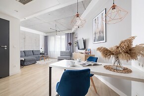 Studio Lwowska 1 by Renters
