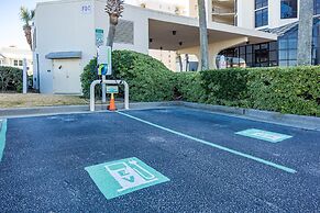 Phoenix Viii 8601 3 Bedroom Condo