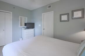 Phoenix Viii 8601 3 Bedroom Condo