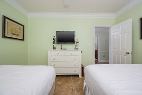 Phoenix X 1006 3 Bedroom Condo