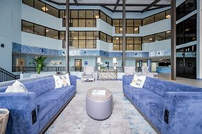 Phoenix V 1003 3 Bedroom Condo