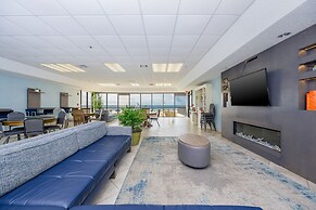 Phoenix V 1003 3 Bedroom Condo