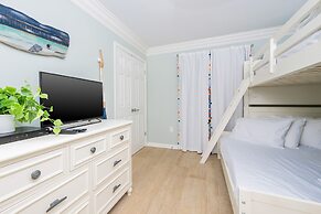 Phoenix V 1003 3 Bedroom Condo