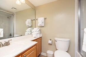 Phoenix Vi 6715 3 Bedroom Condo