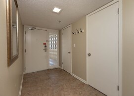 Phoenix Vi 6715 3 Bedroom Condo