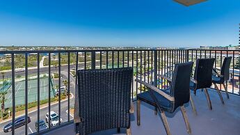 Phoenix Vi 6715 3 Bedroom Condo