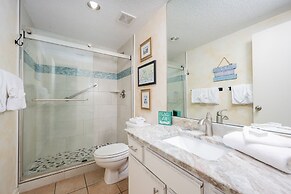 Phoenix Viii 8705 1 Bedroom Condo