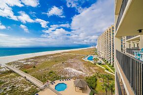 Phoenix Viii 8705 1 Bedroom Condo