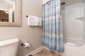 Phoenix West Ii 1007 3 Bedroom Condo