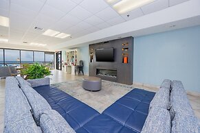 Phoenix V 1406 2 Bedroom Condo