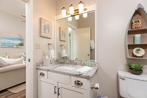 Phoenix East 108 1 Bedroom Condo