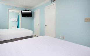 Phoenix East 909 2 Bedroom Condo