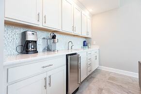 Phoenix Gulf Towers 1002 2 Bedroom Condo