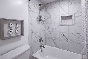 Wind Drift 310s 2 Bedroom Condo