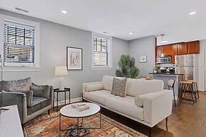 Modern Comfort 2 Bd Condo in Iconic Lincoln Square by AllSet Turnover