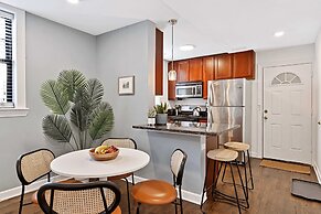 Modern Comfort 2 Bd Condo in Iconic Lincoln Square by AllSet Turnover