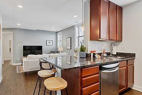 Modern Comfort 2 Bd Condo in Iconic Lincoln Square by AllSet Turnover