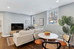 Modern Comfort 2 Bd Condo in Iconic Lincoln Square by AllSet Turnover