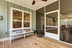 At Last - 1011 Marquette Pl 4 Bedroom Home by RedAwning