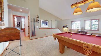 Snowcreek V #757 5 Bedroom Condo by RedAwning