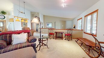 Snowcreek V #757 5 Bedroom Condo by RedAwning