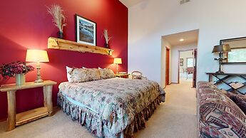 Snowcreek V #757 5 Bedroom Condo by RedAwning