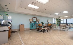 Phoenix East 1406 3 Bedroom Condo by Redawning