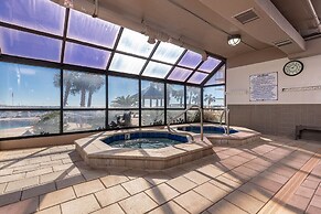 Phoenix East 1406 3 Bedroom Condo by Redawning