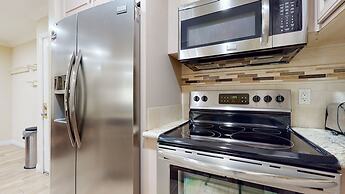 Summit #245 1 Bedroom Condo by RedAwning