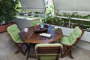 Stylish Athinas House in Kallithea